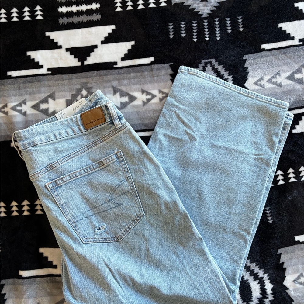 American Eagle Outfitters Light Blue High-Rise Jeans